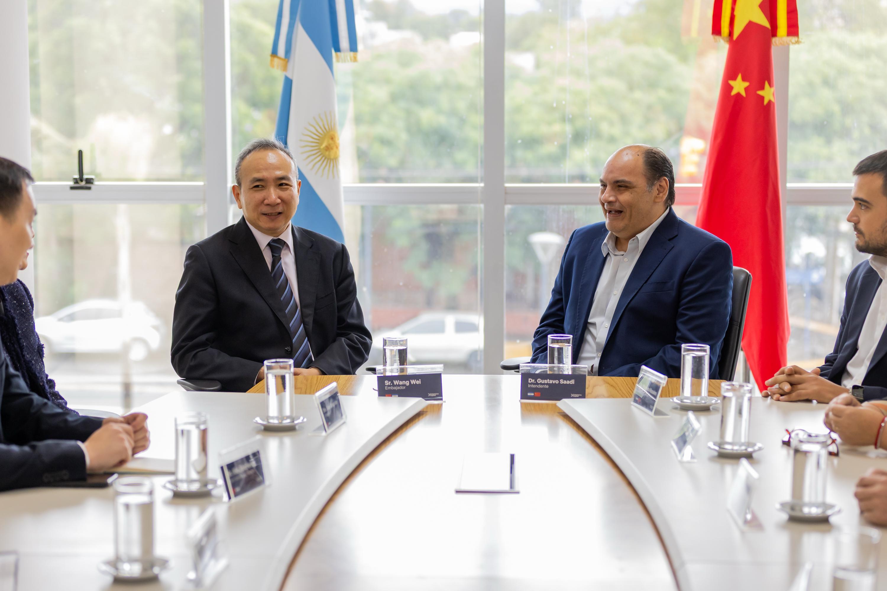 Comitiva embajada de China en el Nodo (4)
